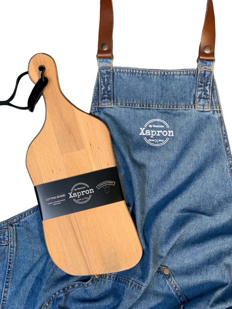 Actiepakket Borrel plank - Massief beuken houten borrel plank Curvy & Denim schort