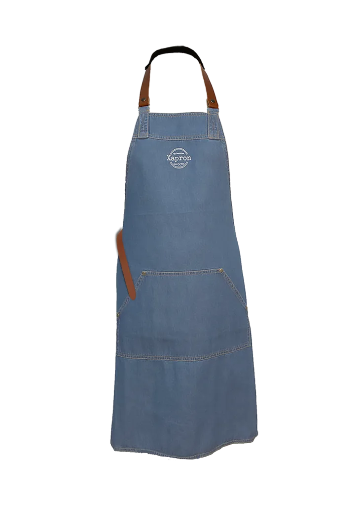 Actiepakket Borrel plank - Massief beuken houten borrel plank Curvy & Denim schort