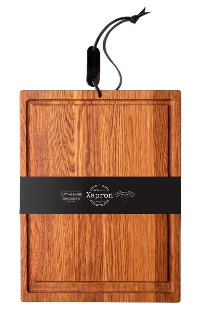 Eiken snijplank Juice 40x30x2 cm met sapgeul en leren ophanglus